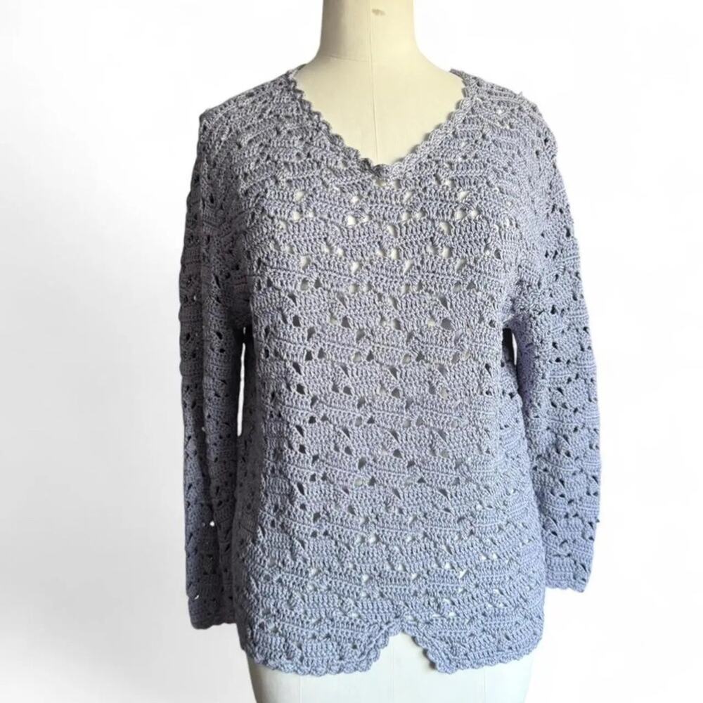 Claire Kennedy Hand-Knitted Lavender V-Neck Sweater (sz 2) 404